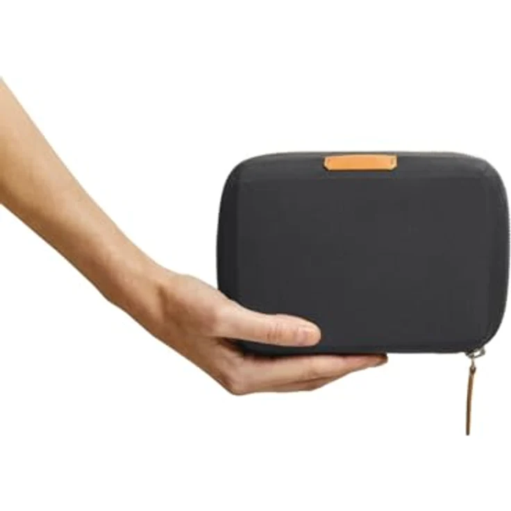 Bellroy Tech Kit Compact - Slate, praktische Laptop-Tasche mit Stretch-Mesh-Fächern und elastischen Kabelschlaufen – Bild 6