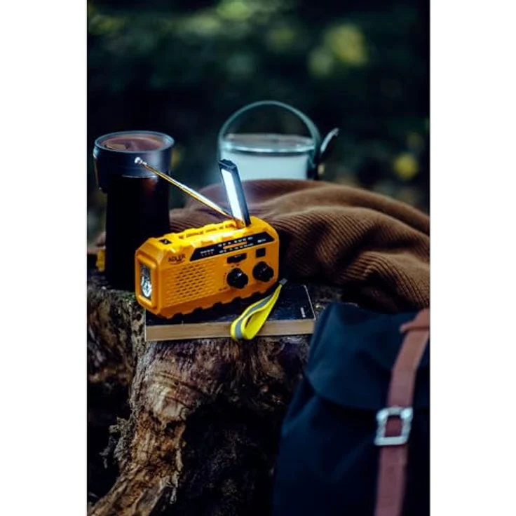 Adler Crank powered Radio, FM/AM Empfang, kompakt, schwarz/orange, mit Alarmfunktion und USB-C Lade-Eingang – Bild 4