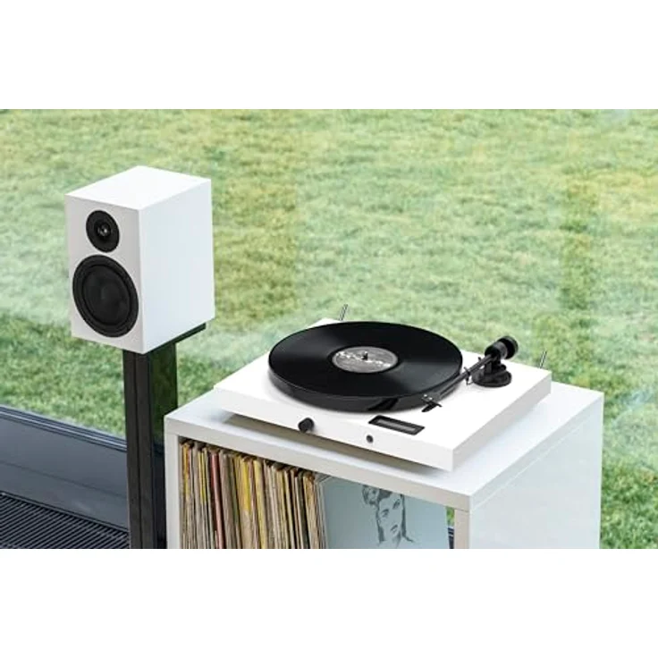 Pro-Ject Juke Box E1, Audiophiles “All-in-one Plug & Play“ Plattenspielersystem mit BT, Line-Eingang und Endverstärker (Rot) – Bild 5