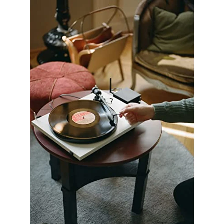 Pro-Ject E1 BT, Plug & Play Einsteiger Plattenspieler mit OM5e System, BT Sender, schaltbarer Phono Vorstufe und elektronischer Geschwindigkeitsänderung (Walnuss) – Bild 5
