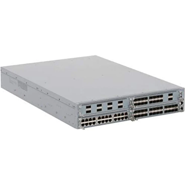 Extreme networks Schalter 8404C, 4 Steckplätze für Erweiterung, flexibler und kompakter Ethernet-Switch, auf Rack montierbar