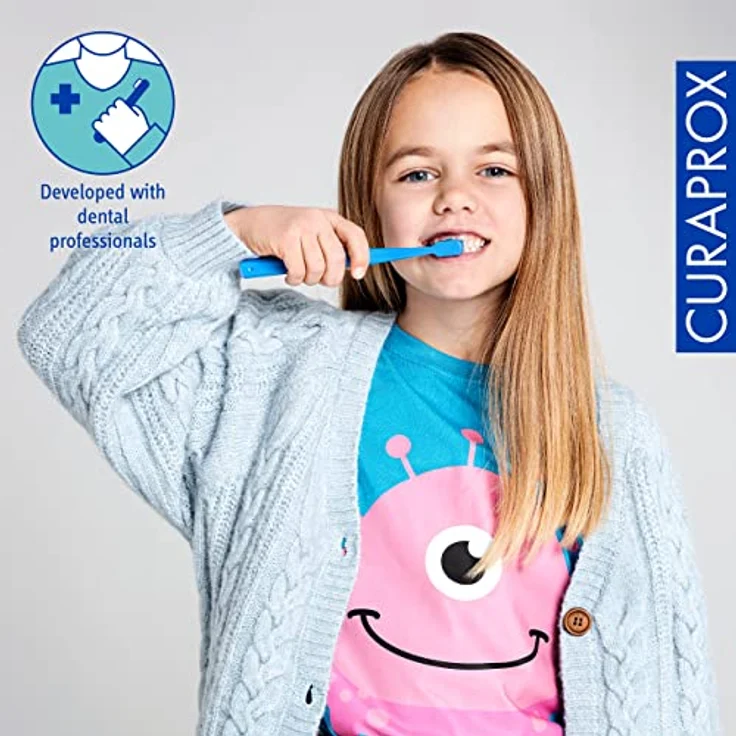 CURAPROX CS Kids Zahnbürste - Handzahnbürste für Kinder mit 5500 Ultra Soft CUREN Borsten und kleinem Bürstenkopf - Blau - Preisvergleich – Bild 4