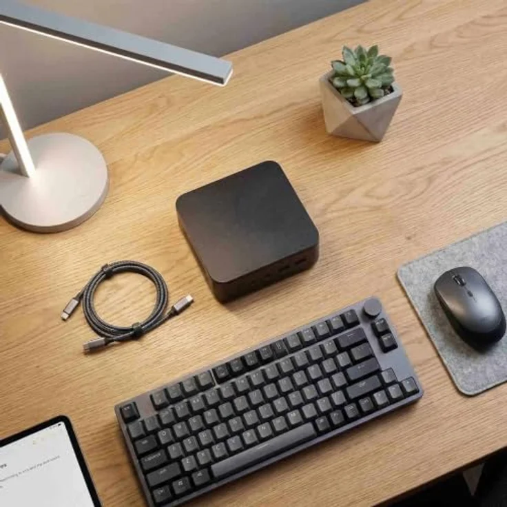 Acer Veriton NUC, Desktop-PC mit Intel® N100, 16 GB RAM, 8 TB SSD und Windows 11 Pro, schwarz – Bild 7