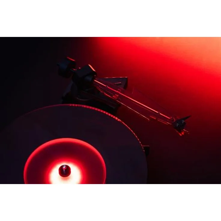 Pro-Ject AC/DC Artist Collection Plattenspieler, limitierte Auflage mit 2M Red Tonabnehmer, 10 mm Glasteller, resonanzfreiem Design und LED Beleuchtung – Bild 8