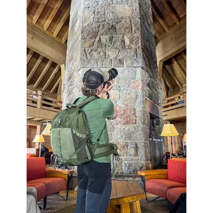 Think Tank Backlight 18L Montane Green, Fotorucksack mit rückseitigem Zugriff für Kamerazubehör, 18 l, inklusive Fächern für Laptop und Tablet – Bild 10