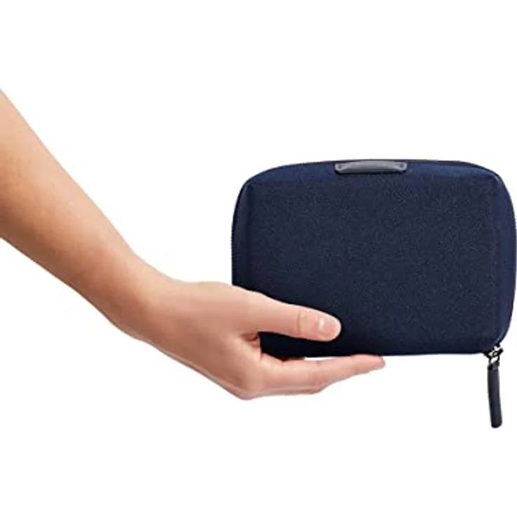Bellroy Tech Kit Compact, schlanker Organizer für Technik-Zubehör, Navy – Bild 4