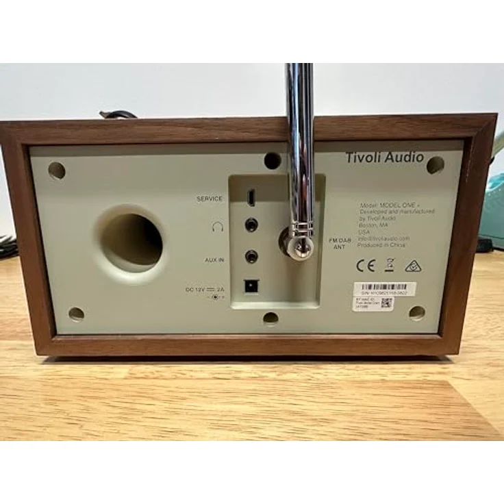 Tivoli Model One+ walnuss-beige – Bild 5
