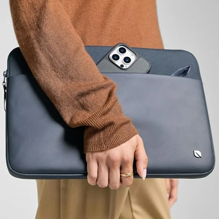 Incase A.R.C. 14 Zoll Laptophülle, komplett gepolstert aus 100% recyceltem Polyester, wasserabweisend, externe Aufbewahrung, Marineblau – Bild 4