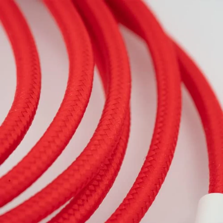Celly USB-C-auf-Lightning-Kabel, kompatibel mit Apple-Geräten und iOS-Systemen, Länge 1,5 m, unterstützt 60 W, PVC-Stecker und Nylonbeschichtung, Anti-Biegung, Rot – Bild 2