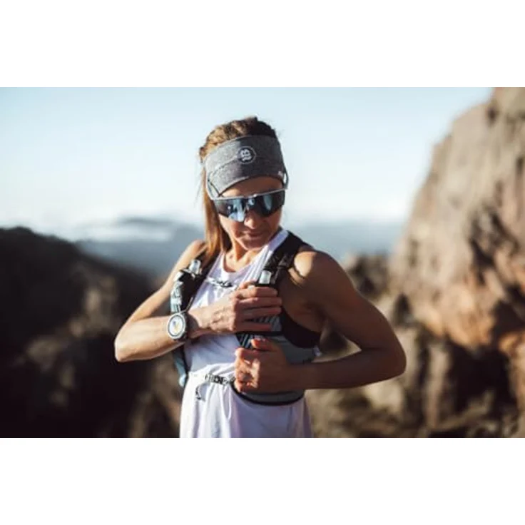 Polar Grit X2 Pro (48.60 mm, Edelstahl, S, L), Sportuhr + Smartwatch – Bild 2