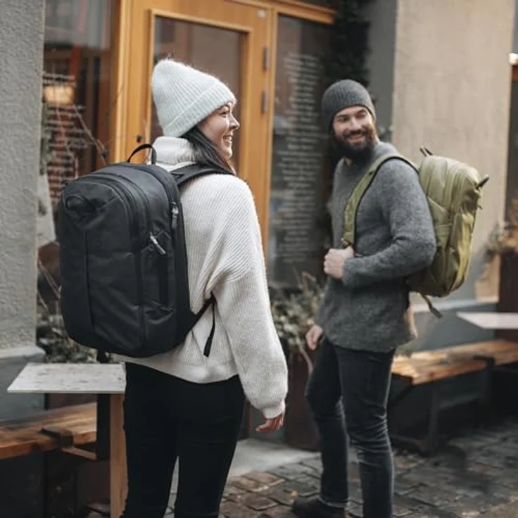 Thule Aion Backpack 28L, wasserabweisender Rucksack mit TPU-Trennwand, Schwarz – Bild 2