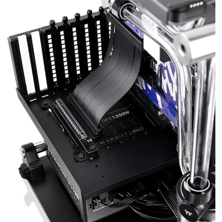 Thermaltake PCI-E 4.0 Dual 90° Riser Cable 130mm Black - Ultimatives Hochgeschwindigkeitskabel mit 2x 90°Adapter und EMI-Abschirmung - Preisvergleich – Bild 5