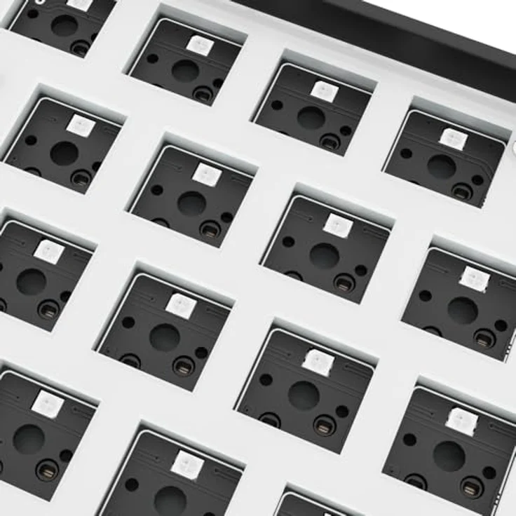 Sharkoon SKILLER SGK50 S4 Gen2 Barebone, 60% RGB-Tastatur, anpassbar ohne Schalter und Tastenkappen – Bild 6