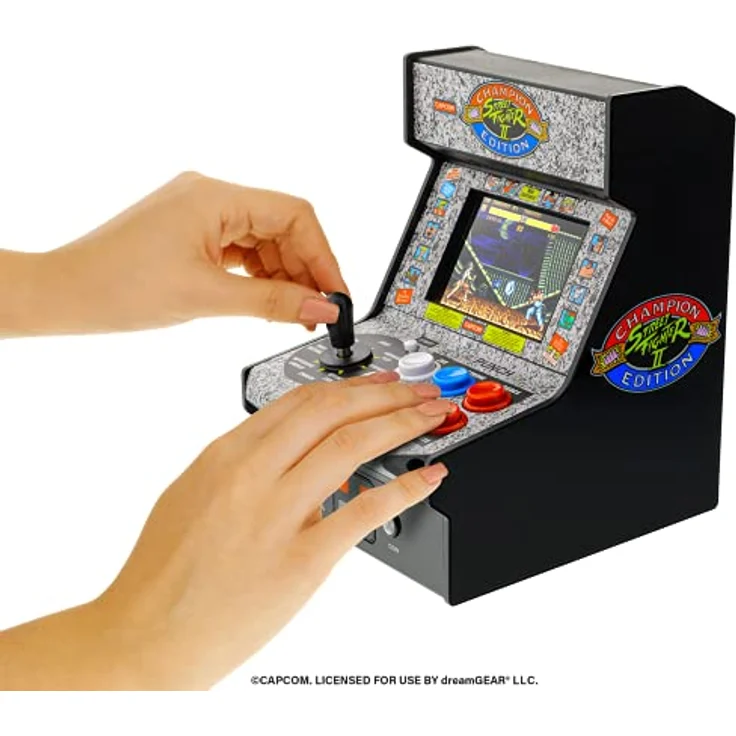 My Arcade Street Fighter 2 Champion Edition Micro Player, 7.5" Mini-Konsolenspiel mit 12 Charakteren und 78 Kampfkombinationen – Bild 6