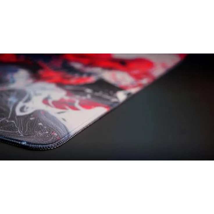CHERRY XTRFY GP6, Gaming-Mauspad aus Stoff, ultra-glatte Oberfläche, extra-weiche rutschfeste Gummiunterseite, 460 x 400 mm, Hydrus Red – Bild 5