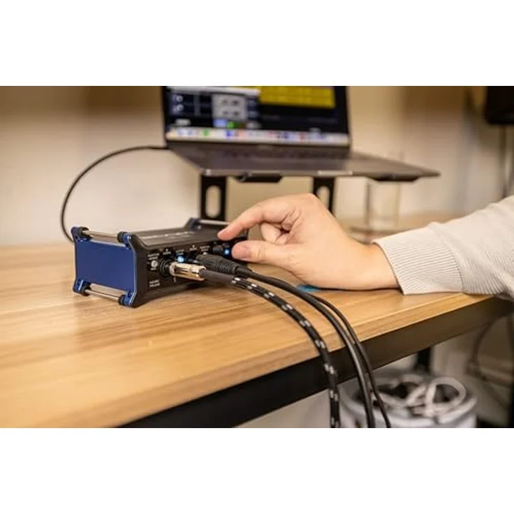 Zoom UAC-232, Audio/MIDI-Schnittstelle mit 2In/2Out, USB 3.0, Phantomspeisung +48 V und MIDI-Anschluss – Bild 4