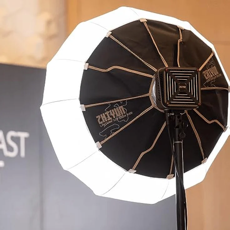 Zhiyun Lantern Softbox (Bowens Mount), 18.50 cm, Softbox + Reflektor, Fotostudio-Equipment, Weiches und gleichmäßiges Licht, Leicht und mobil einsetzbar, Hochwertige Materialien – Bild 9