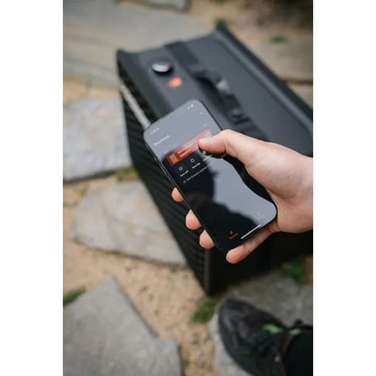 SOUNDBOKS Go Tragbarer Bluetooth-Lautsprecher USB-C-Aufladung Akku Kompakter Performance-Lautsprecher für unterwegs Spritzwasser- und stoßfest 40 Stunden Akkulaufzeit 121 dB (Schwarz) – Bild 5