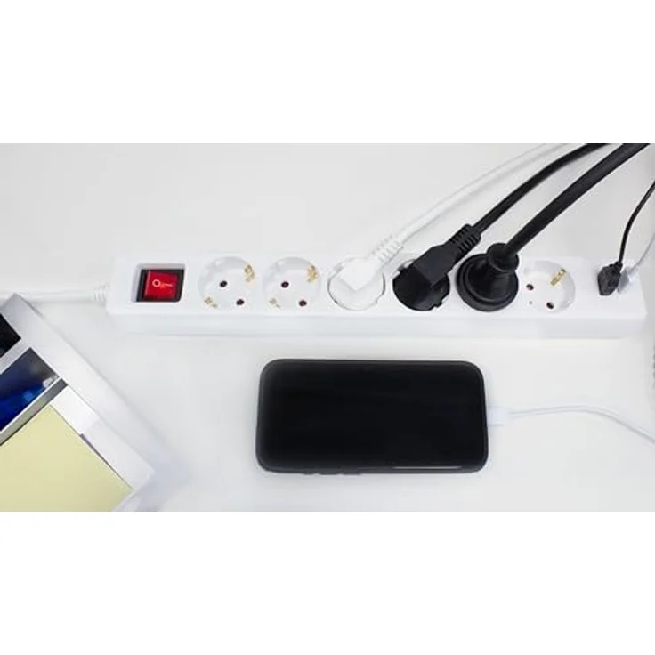 AS Schwabe 11377 Steckdosenleiste Weiß, Multifunktions-Steckdosenleiste mit 2 USB-Ports und 45° gedrehten Steckdosen, 3500 W Gesamtleistung – Bild 5