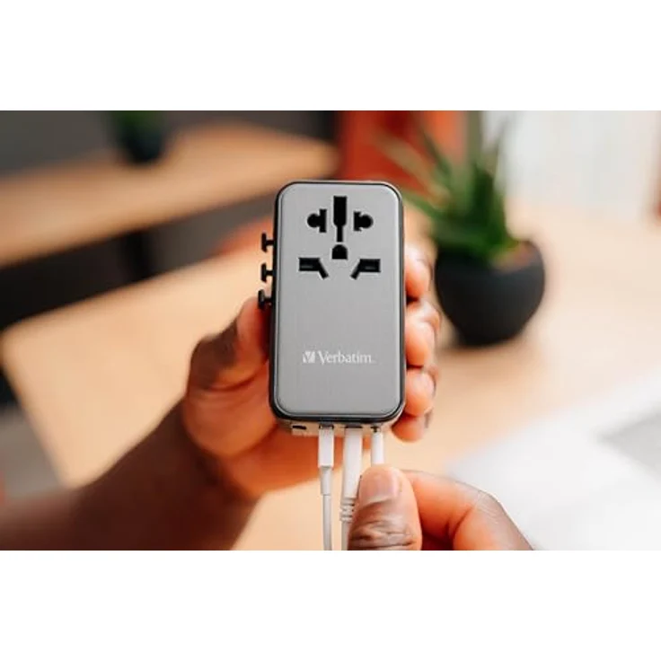 Verbatim UTA-06 Reise-Ladeadapter, 2x USB-C PD 100W & QC 4+/2x USB-A, schwarz, für bis zu 5 Geräte, weltweit einsetzbar mit Reiseetui – Bild 5