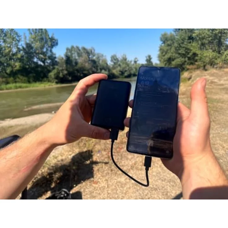 Origin Outdoors Powerbank-180883, kompakte Powerbank mit hochwertigem Lithium-Polymer-Akku, schwarz, 9 x 6.4 x 2.3 cm, mit Statusanzeige und geeignet für Heizkissen – Bild 4