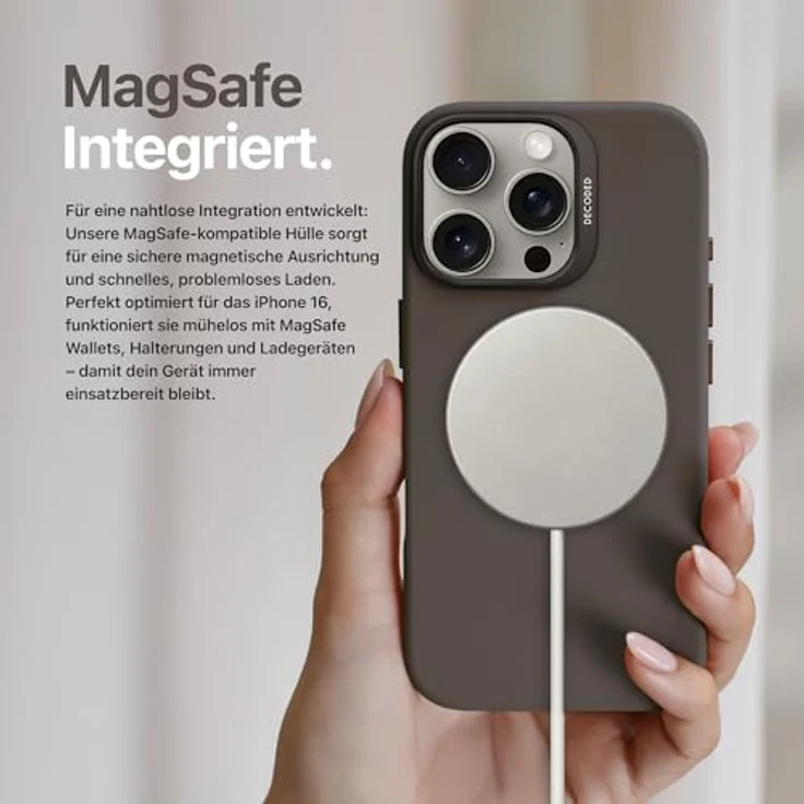 DECODED Smartphone-Hülle AntiMicrobial Silicone Backcover für iPhone 16 Pro, mit schlagfestem Polycarbonat, MagSafe-kompatibel, schwarz – Bild 8