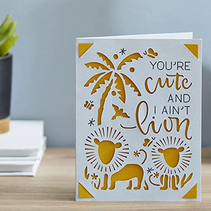 Cricut Joy Einlegekarten Princess, 10,7x13,9cm, 12 Stück in Tulpe, Hellblau, Hellgrün, Lavendel, inkl. Holographischen Einlagen und weißen Umschlägen – Bild 6