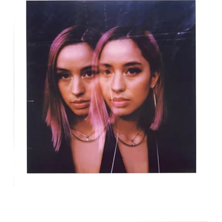 Polaroid Now+ Generation 3 Sofortbildkamera mit Bluetooth-Verbindung in Schwarz – Bild 5