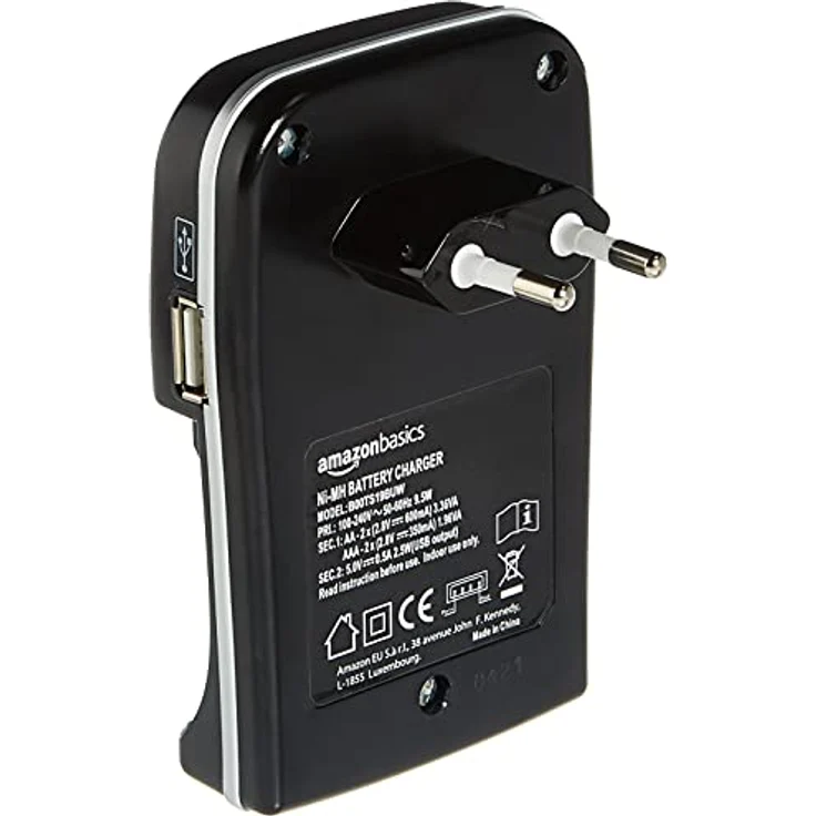 AmazonBasics Batterieladegerät für Ni-MH AA - AAA Akkus und USB Geräte – Bild 2