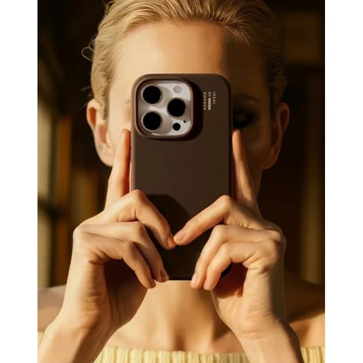 iDeal Of Sweden MagSafe Silicone Cover Mocha Mousse, Smartphone Hülle für Apple iPhone 17 Pro Max, braun, sturzfest mit erhöhten Kanten und Mikrofaserfutter – Bild 3