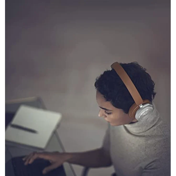 Bang & Olufsen Beoplay HX - Kabelloser Bluetooth Over-Ear Kopfhörer mit Active Noise Cancellation und Mikrofon, Akkulaufzeit bis zu 40 Stunden, Kopfhörer + USB-C Kabel, Kopfhörer-Tasche - Timber – Bild 4
