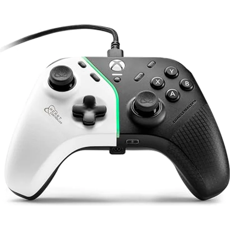 Thrustmaster HEART CONTROLLER, Hall-Effekt-Gamepad mit H.E.A.R.T.-Anti-Drift-Technologie für Xbox Series X|S und PC, zentrale RGB-LED, offiziell lizenziert für Xbox, schwarz – Bild 3