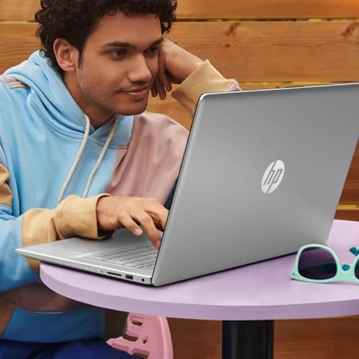 HP 17-cn3675ng 43,9cm (17,3) Ci7 16GB 1TB SSD Laptop in Silber – Bild 5