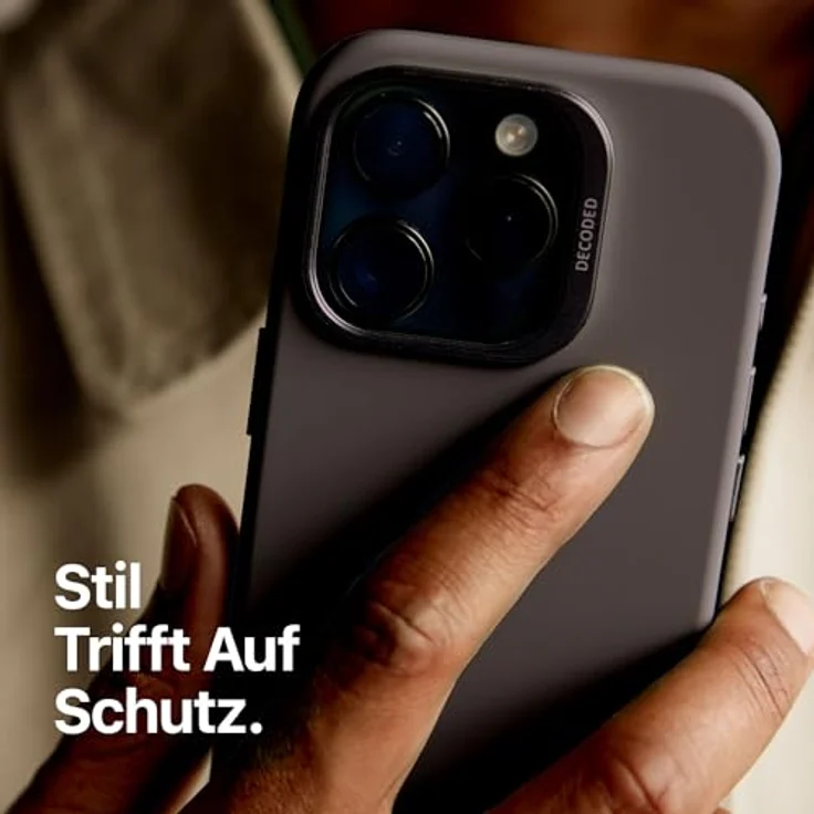 DECODED Smartphone-Hülle AntiMicrobial Silicone Backcover für iPhone 16 Pro, mit schlagfestem Polycarbonat, MagSafe-kompatibel, schwarz – Bild 11
