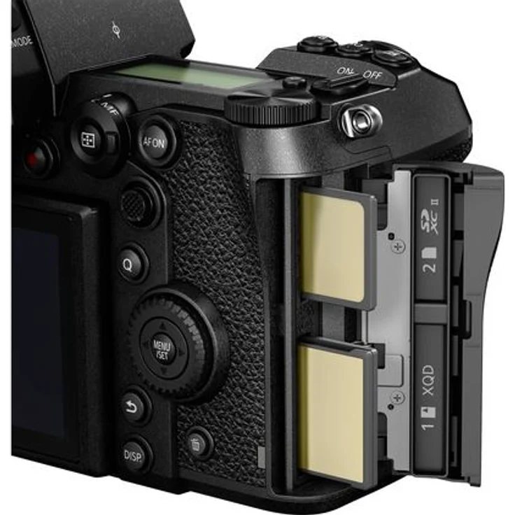 Panasonic Lumix DC-S1R + S 24-105 mm F4 Makro OIS (S-R24105E) – Bild 4