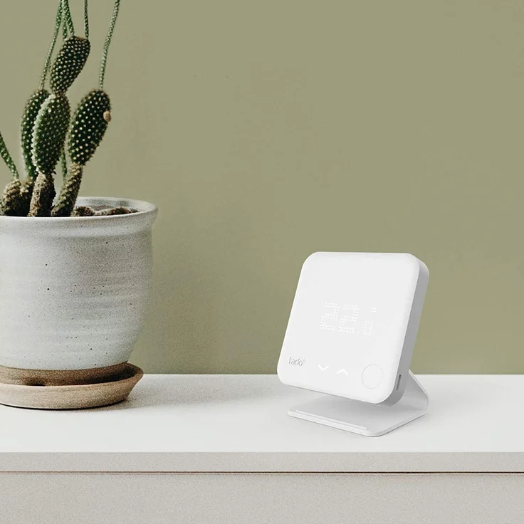tado° Standfuß Zusatzprodukt für tado° Smartes Thermostat (Funk), Funk-Temperatursensor und Smarte Klimaanlagen-Steuerung, weiß (V3P-STAND-TX-ML-00) – Bild 4