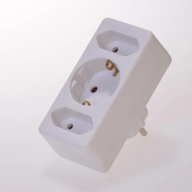 Steckdosenadapter 3- fach Mehrfachstecker Mehrfachsteckdose Verteiler Steckdosen