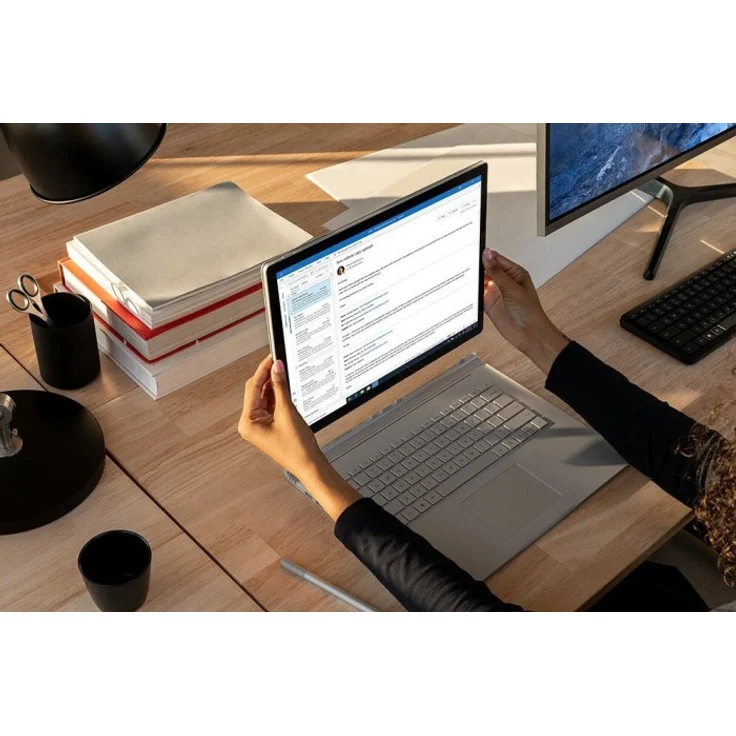 Microsoft Surface Book 3 - 15 Zoll (3.240 x 2.160) Multi-Touch, Intel® Core i7-1065G7, 32GB RAM, 512GB SSD, Windows 10 Pro 64-bit (Silber) NVIDIA GeForce GTX 1660 Ti Max-Q – Bild 7