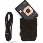 Fujifilm Instax Mini LiPlay Fotokamera, elegant, 86 x 54 mm, inkl. 1 Akku, Ladegerät, Handschlaufe und Wolletui, Schwarz