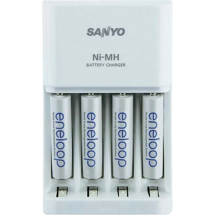 Panasonic eneloop MQR06 Schnellladegerät