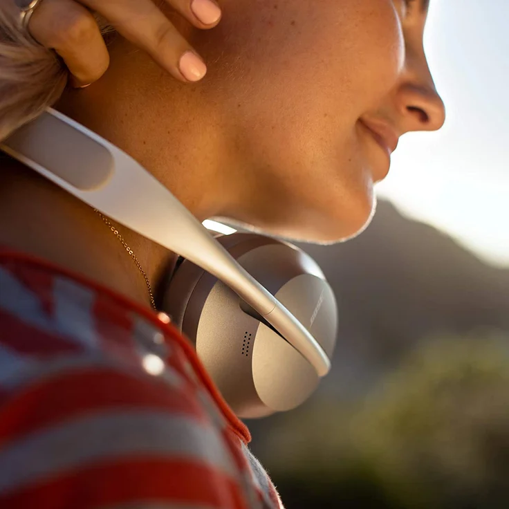 Bose Kopfhörer 700 mit Alexa-Integration Over-Ear-Kopfhörer mit Bluetooth, Mikrofon, Noise Cancelling, silber – Bild 14