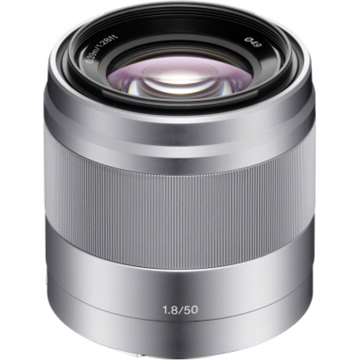 Sony SEL-50F18 Porträt-Objektiv (Festbrennweite, 50 mm, F1.8, APS-C, geeignet für A6000, A5100, A5000 und Nex Serien, E-Mount, silber – Bild 2