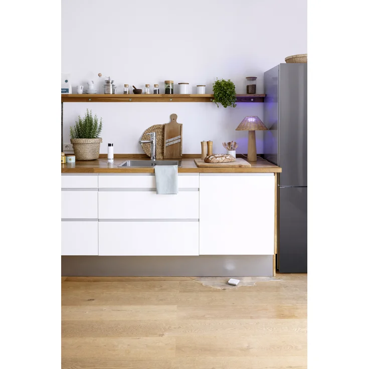 Bosch Smart Home Wassermelder, Notrufschnellwahl in der App, rutschfest, schmal und kompakt, weiß (8750001291) – Bild 10