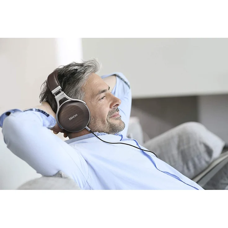 Denon AHD5200EM Premium Over-Ear-Kopfhörer, braun – Bild 3