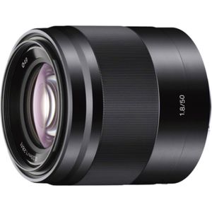 Bild für Sony SEL-50F18 Porträt-Objektiv (Festbrennweite, 50 mm, F1.8, APS-C, geeignet für A6000, A5100, A5000 und Nex Serien, E-Mount)
