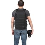 Lowepro LP37177-PWW Protactic Rucksack 450 AW II (mit Allwetterüberzug für Laptops-Tablets bis zu 15 Zoll, geeignet für Canon-Sony Alpha-Nikon, DSLR-CSC-Videokameras), schwarz - Preisvergleich