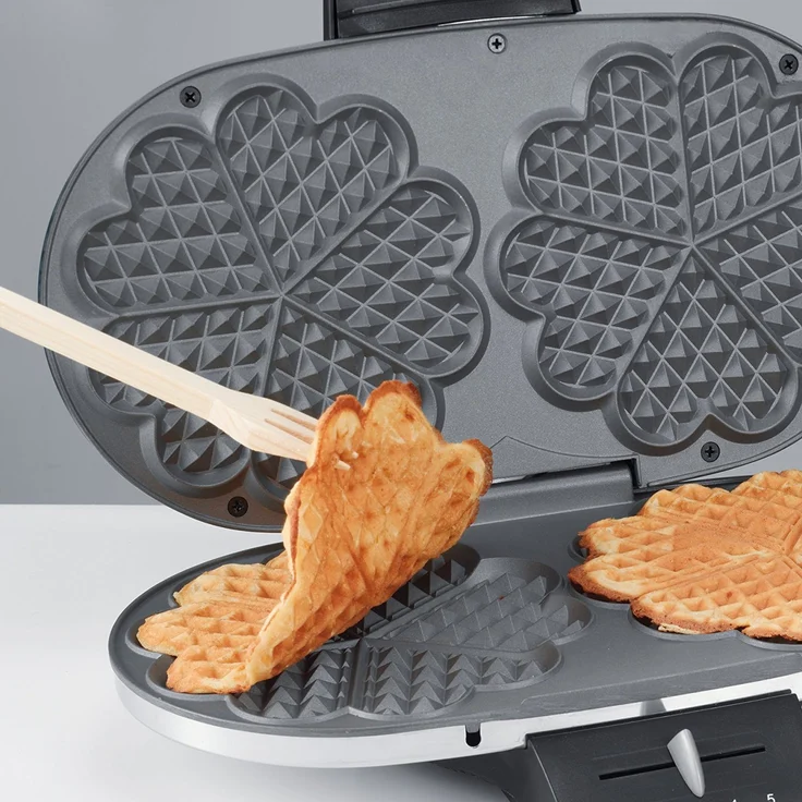 Cloer 1329 Doppelwaffelautomat für zwei klassische Waffeln - 1200 W - Waffelgröße je 15,5 cm - optische Fertigmeldung - mattiertes Edelstahlgehäuse  – Bild 3