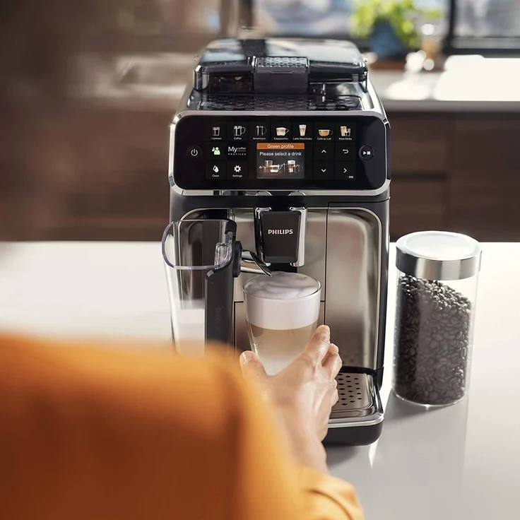 Philips 5400 Serie EP5447-90 Kaffeevollautomat, 12 Kaffeespezialitäten (LatteGo Milchsystem) Matt-Schwarz-verchromt – Bild 6