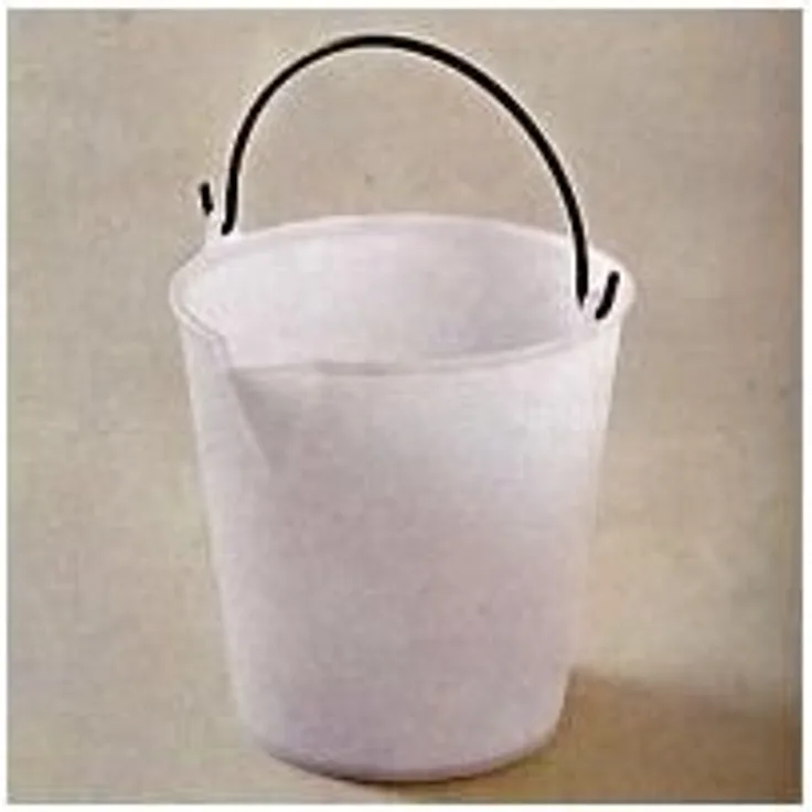 Stefanplast Polyethylen Industrie Eimer mit Ausguss, neutral-hellblau, 6 Liter