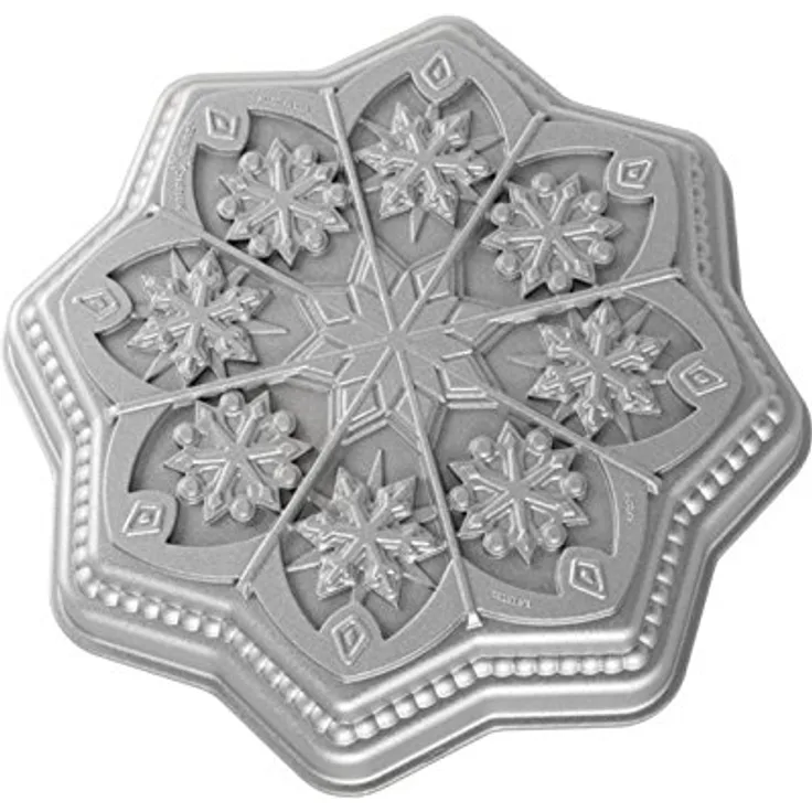 Nordic Ware Sweet Snowflakes Shortbread Pan, Silver